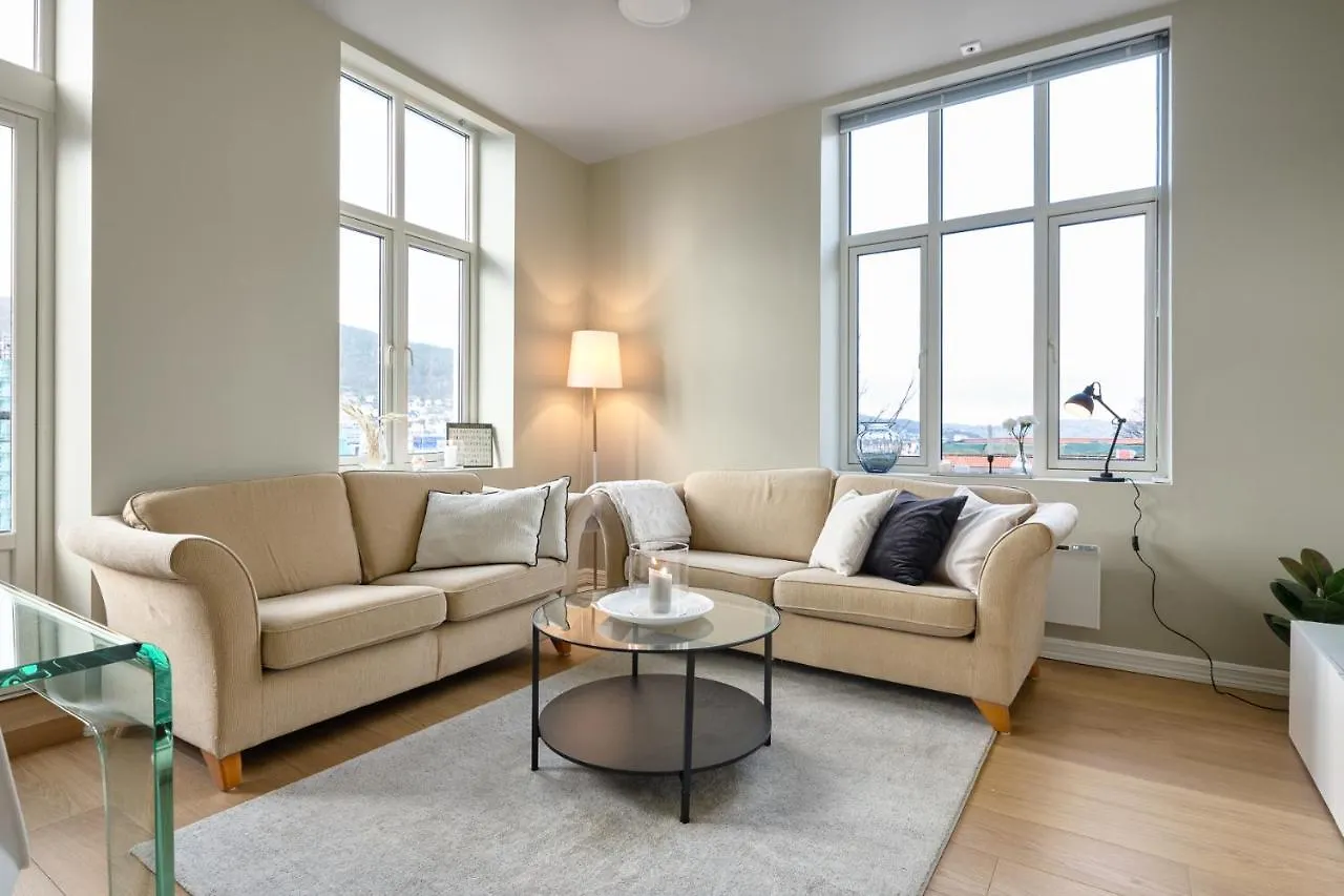 Elegant Bergen City Center Apartment - Ideal For Business Or Leisure Travelers