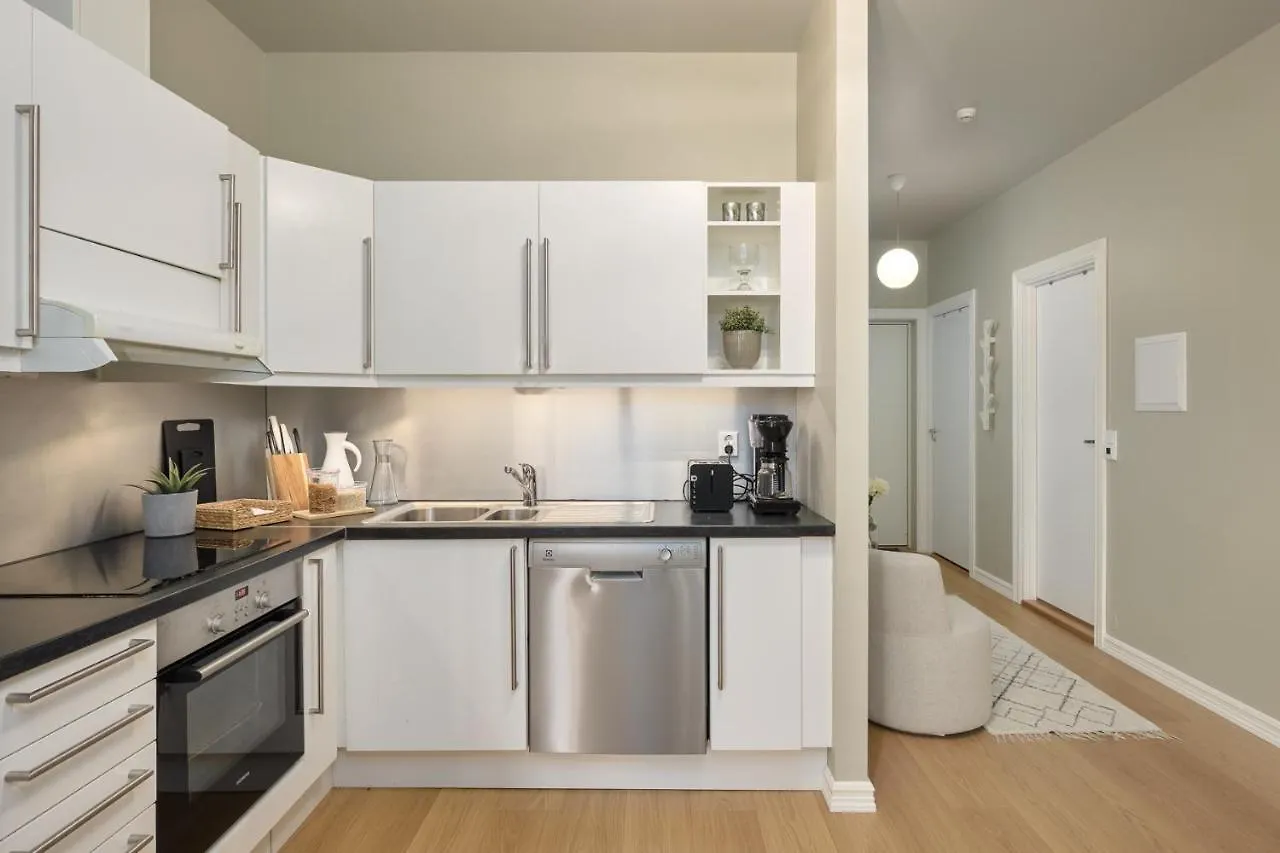 Elegant Bergen City Center Apartment - Ideal For Business Or Leisure Travelers